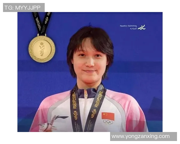 女子游泳明星突破极限 打破世界纪录为国争光创造新辉煌